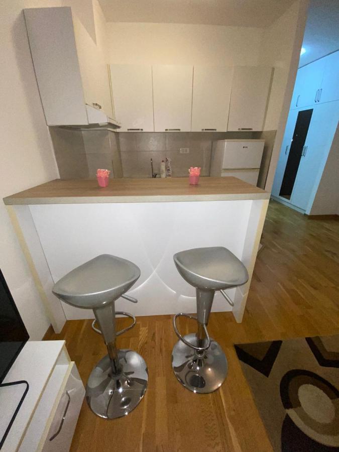 Adrianna Apartment City Kvart Ποντγορίτσα Εξωτερικό φωτογραφία