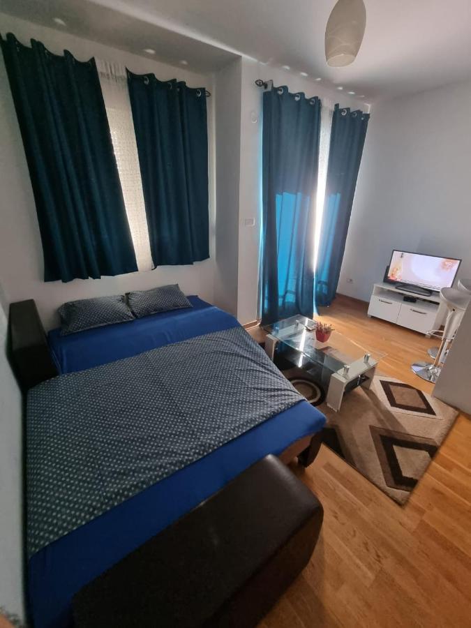 Adrianna Apartment City Kvart Ποντγορίτσα Εξωτερικό φωτογραφία